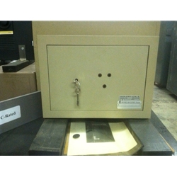 3321 Fichet Bauche Wall Safe